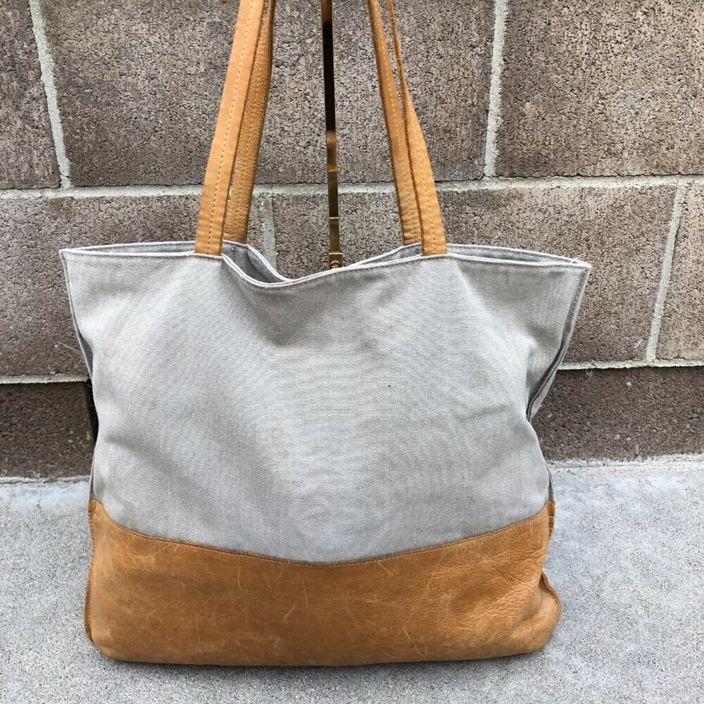 Hearth & Hand with Magnolia Canvas Leather Tote Bag Beige Brown Purse Shoulder‌‌